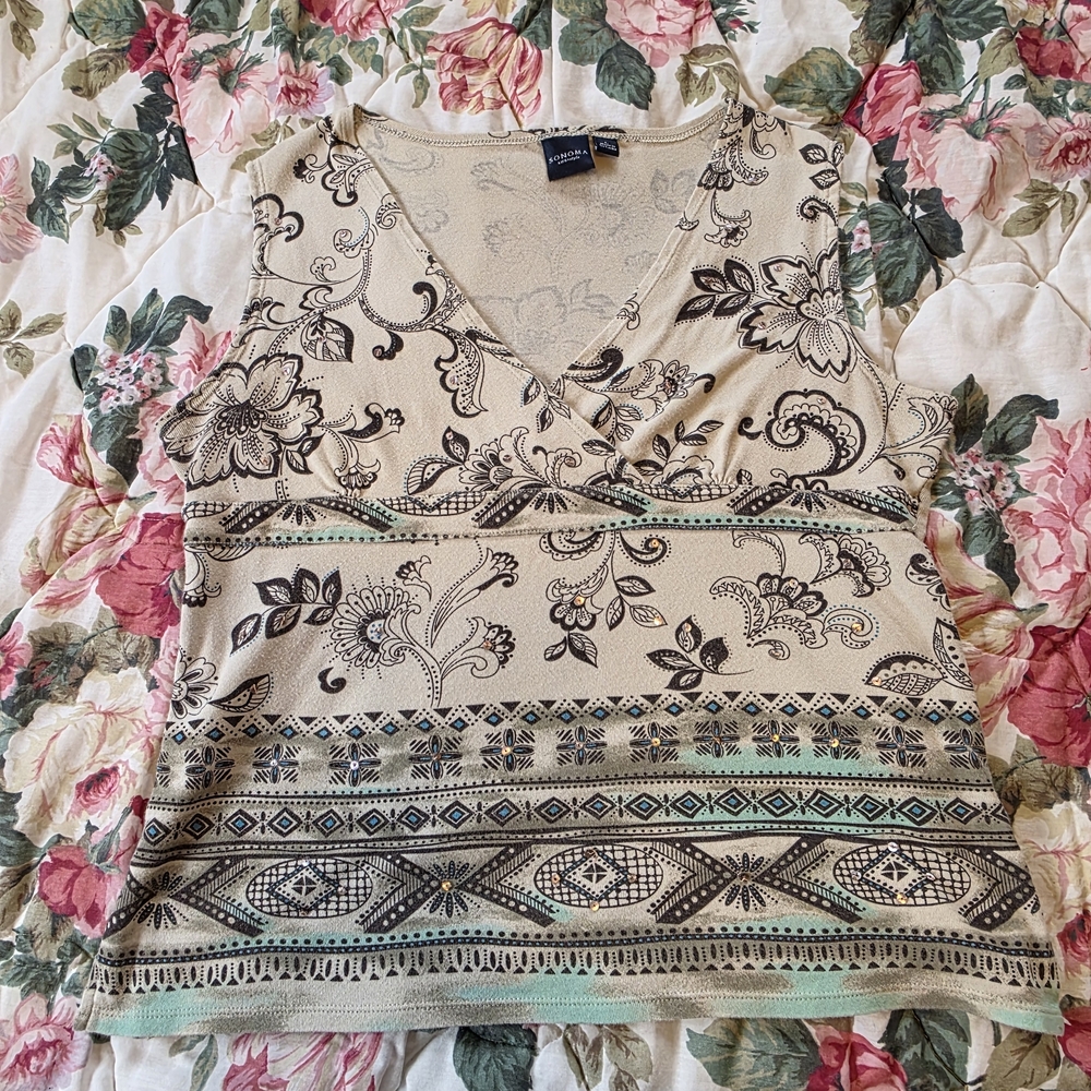 Chic Beige Floral Women's Blouse